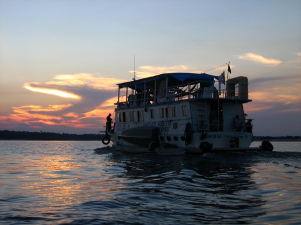 We caught back up with the Portador just in time for this nice sunset shot. I also shot some great video footage. I was actually shooting video the whole time as well preparing for some upcoming videos I'm making for Project Amazon. We caught back up with the Portador just in time for this nice sunset shot. I also shot some great video footage. I was actually shooting video the whole time as well preparing for some upcoming videos I'm making for Project Amazon.