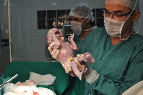 Anna Grace is born