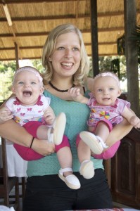 Aunt Hannah visits!